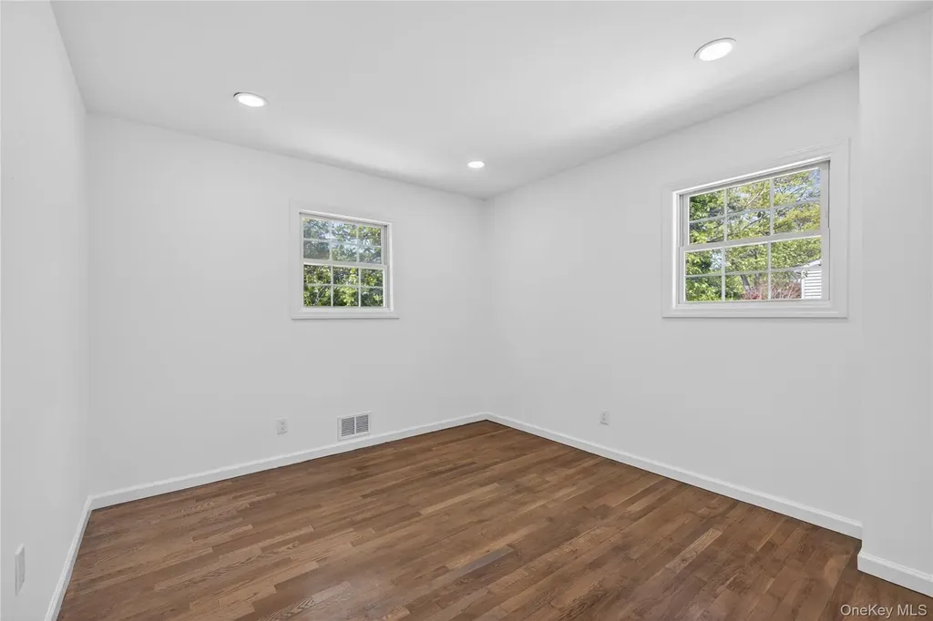 23 Champlain Street Port Jefferson NY 11776