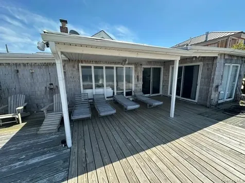 71 Bayview Walk Cherry Grove NY 11782