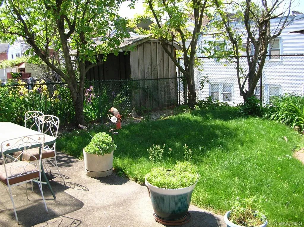 57-04 Cloverdale Boulevard Oakland Gardens NY 11364