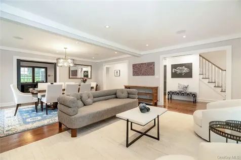 10 Loewen Court Rye NY 10580