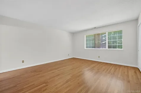 204 Autumn Lane Brewster NY 10509