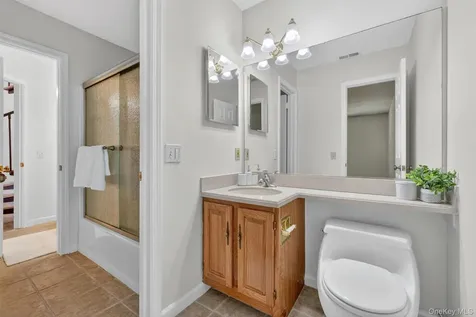204 Autumn Lane Brewster NY 10509
