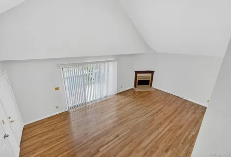 204 Autumn Lane Brewster NY 10509