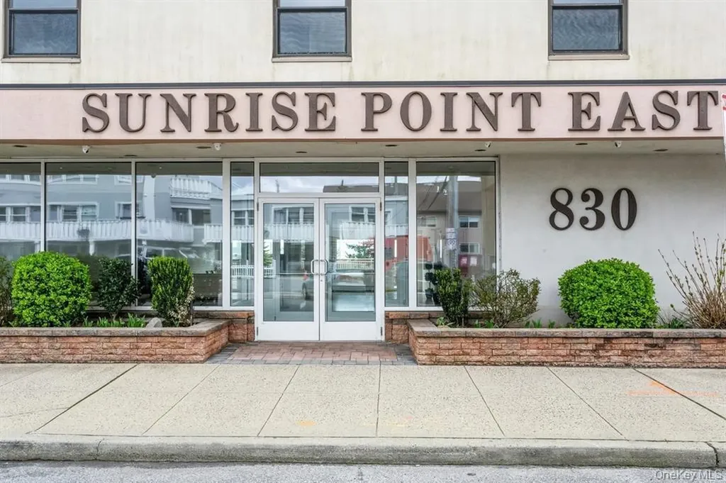 830 Shore Road Long Beach NY 11561