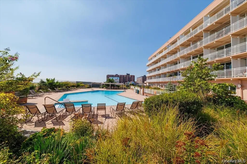 830 Shore Road Long Beach NY 11561