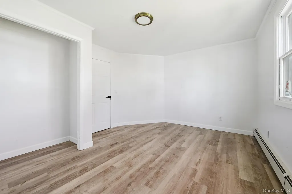 284 15th Street West Babylon NY 11704