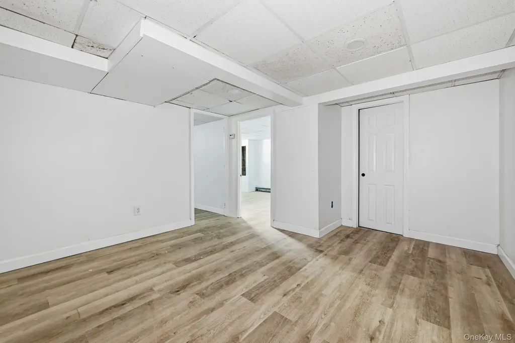 284 15th Street West Babylon NY 11704