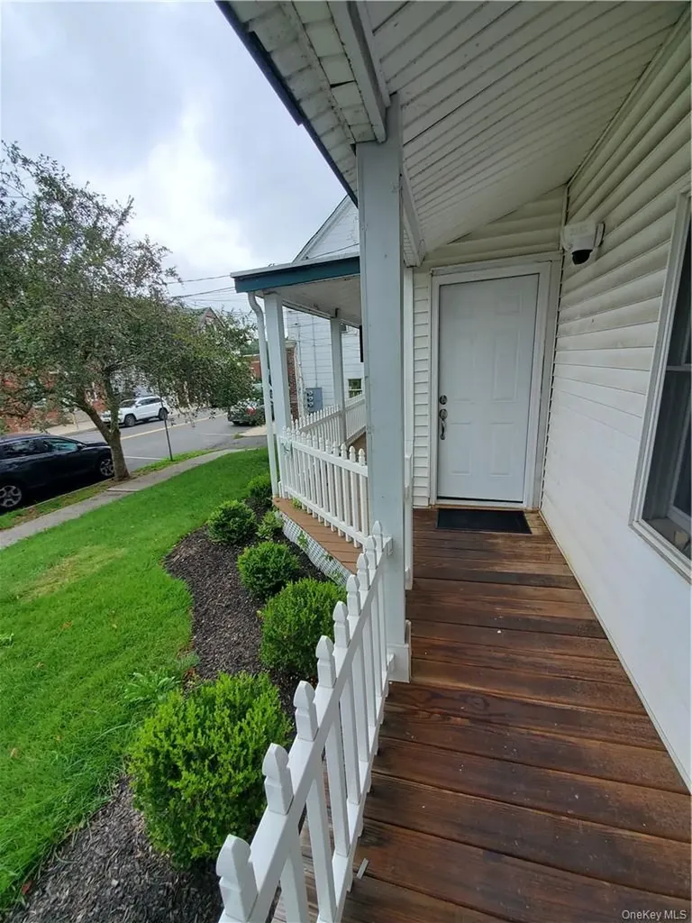 11 Franklin Avenue Pearl River NY 10965