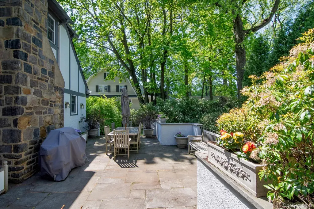 107 Ancon Avenue Pelham NY 10803