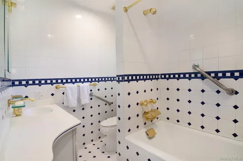 107 Ancon Avenue Pelham NY 10803