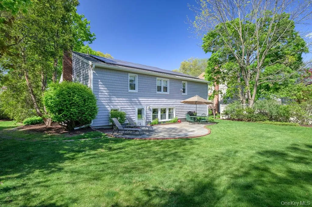 25 Frederick Lane Scarsdale NY 10583