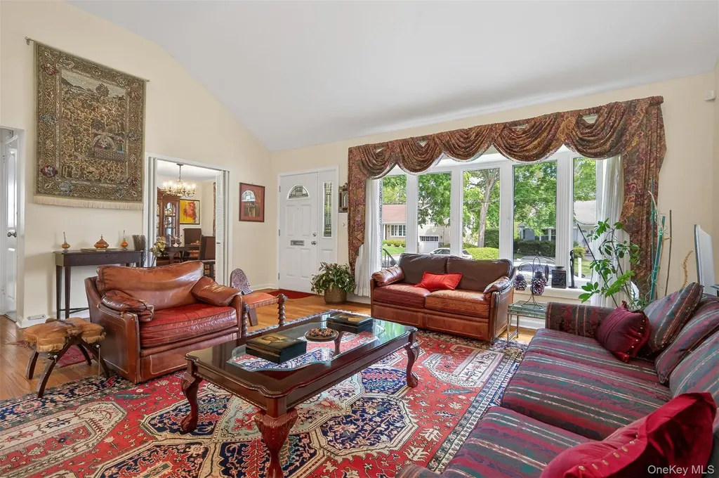 25 Frederick Lane Scarsdale NY 10583