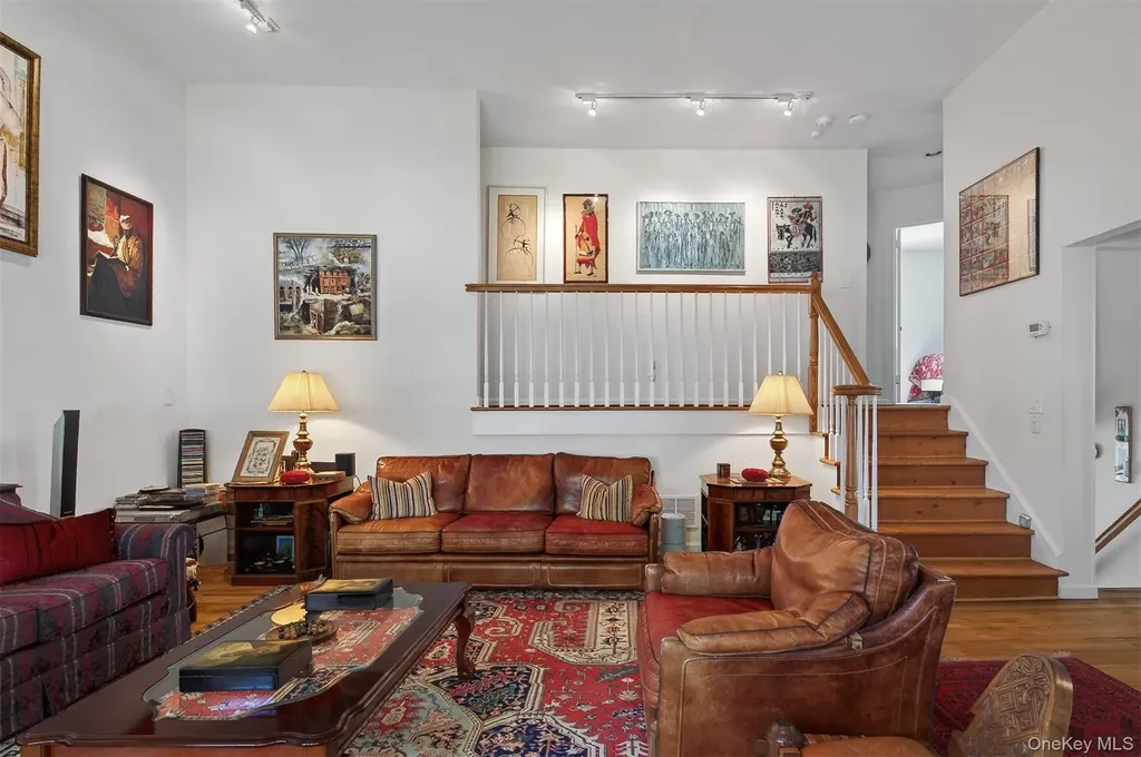 25 Frederick Lane Scarsdale NY 10583