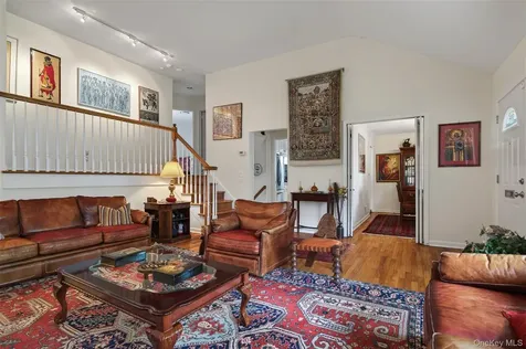 25 Frederick Lane Scarsdale NY 10583