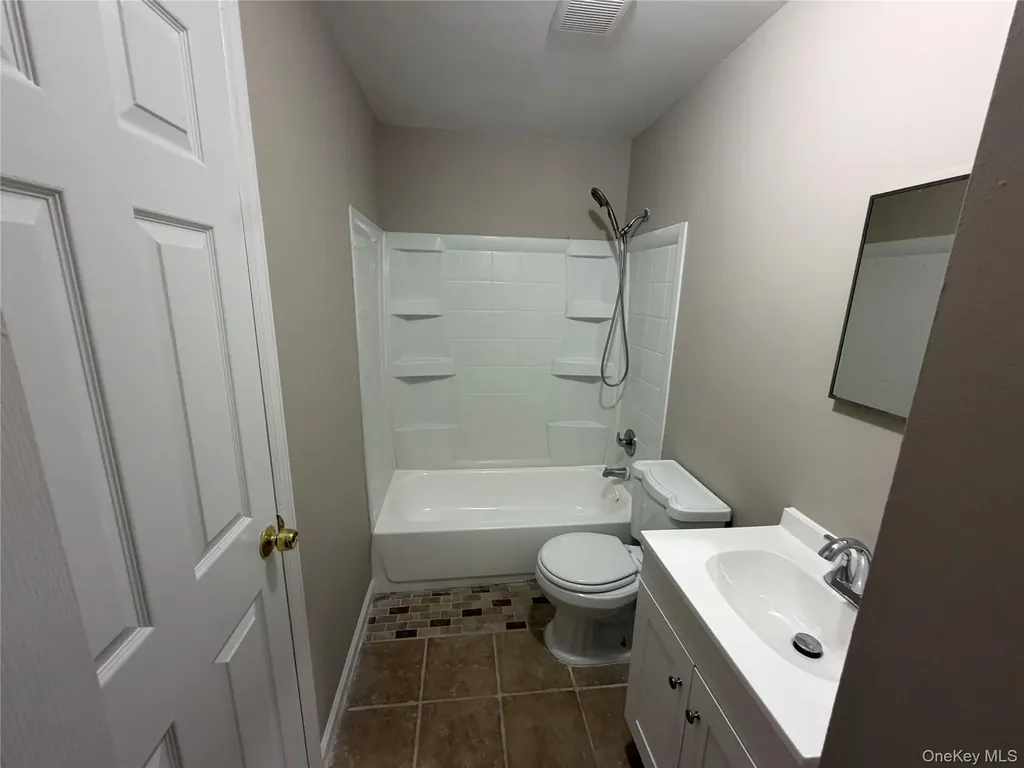 52 Judith Drive Coram NY 11727