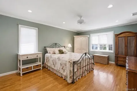 78-06 160th Avenue Howard Beach NY 11414
