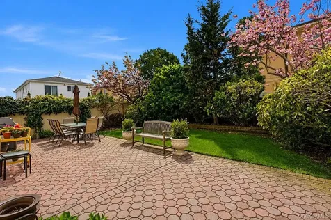 78-06 160th Avenue Howard Beach NY 11414