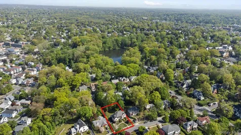 209 Storer Avenue New Rochelle NY 10801
