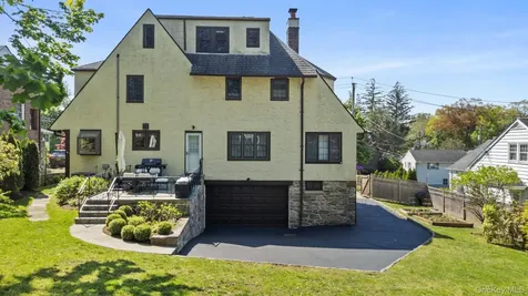 209 Storer Avenue New Rochelle NY 10801