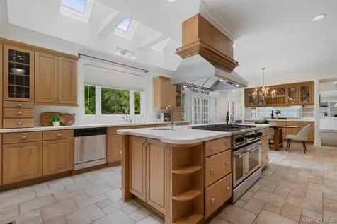 127 Boutonville Road Pound Ridge NY 10576