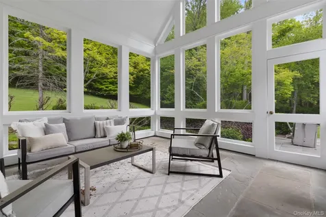 127 Boutonville Road Pound Ridge NY 10576