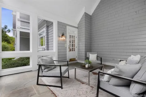 127 Boutonville Road Pound Ridge NY 10576