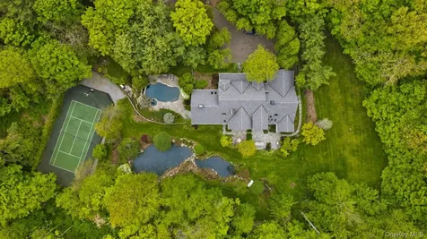 127 Boutonville Road Pound Ridge NY 10576