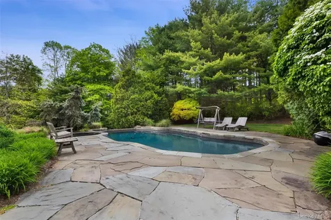 127 Boutonville Road Pound Ridge NY 10576