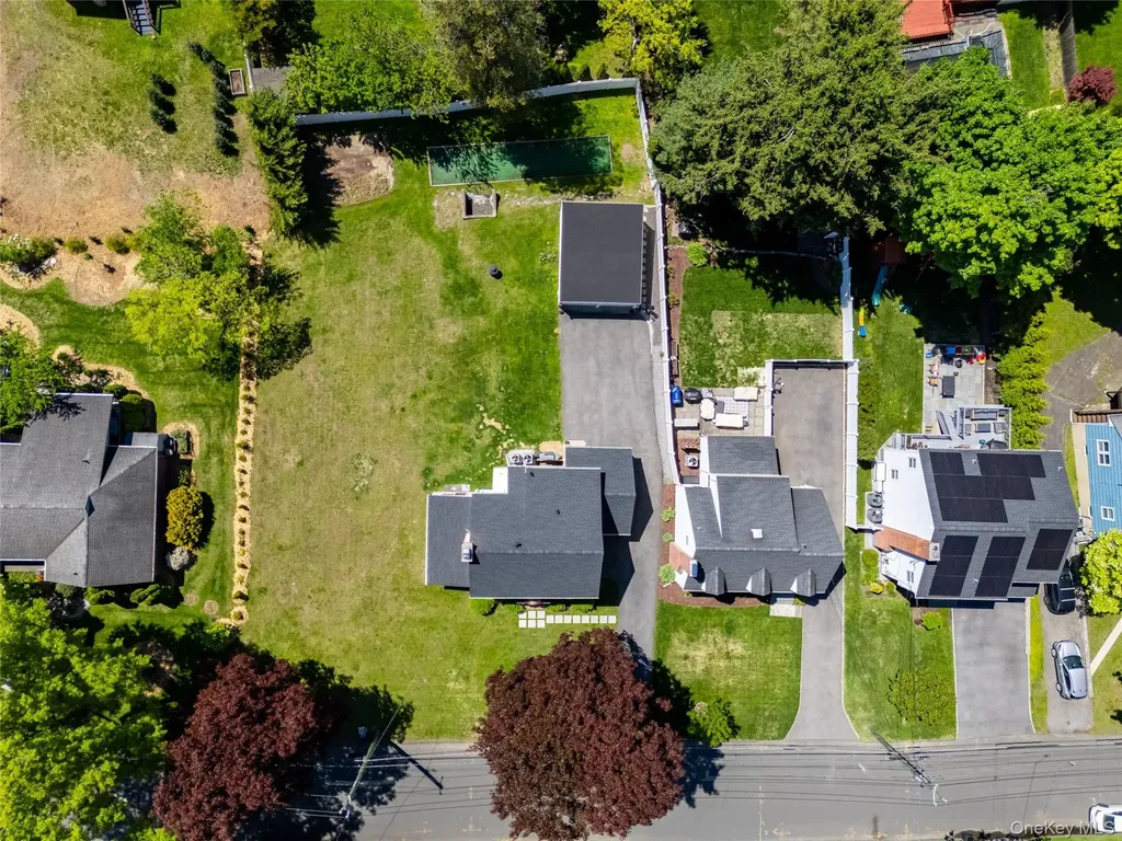 64 Tamarack Road Rye Brook NY 10573
