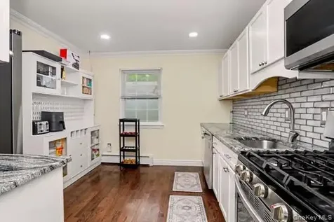 129 Parkside Drive Suffern NY 10901