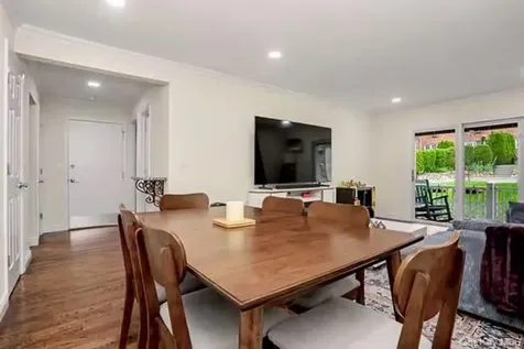 129 Parkside Drive Suffern NY 10901
