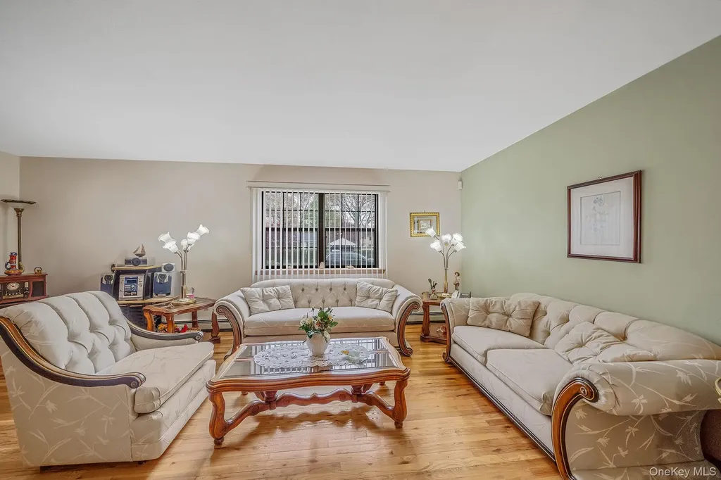 15 Brandywine Drive Mastic NY 11950