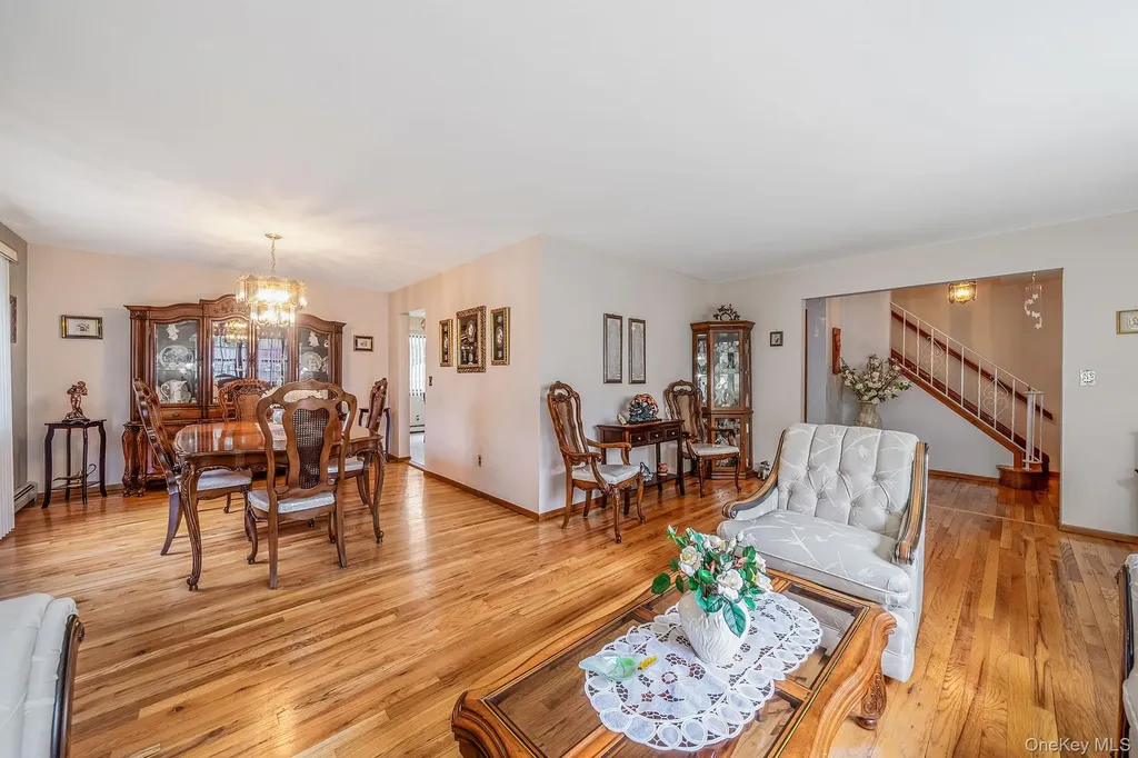 15 Brandywine Drive Mastic NY 11950
