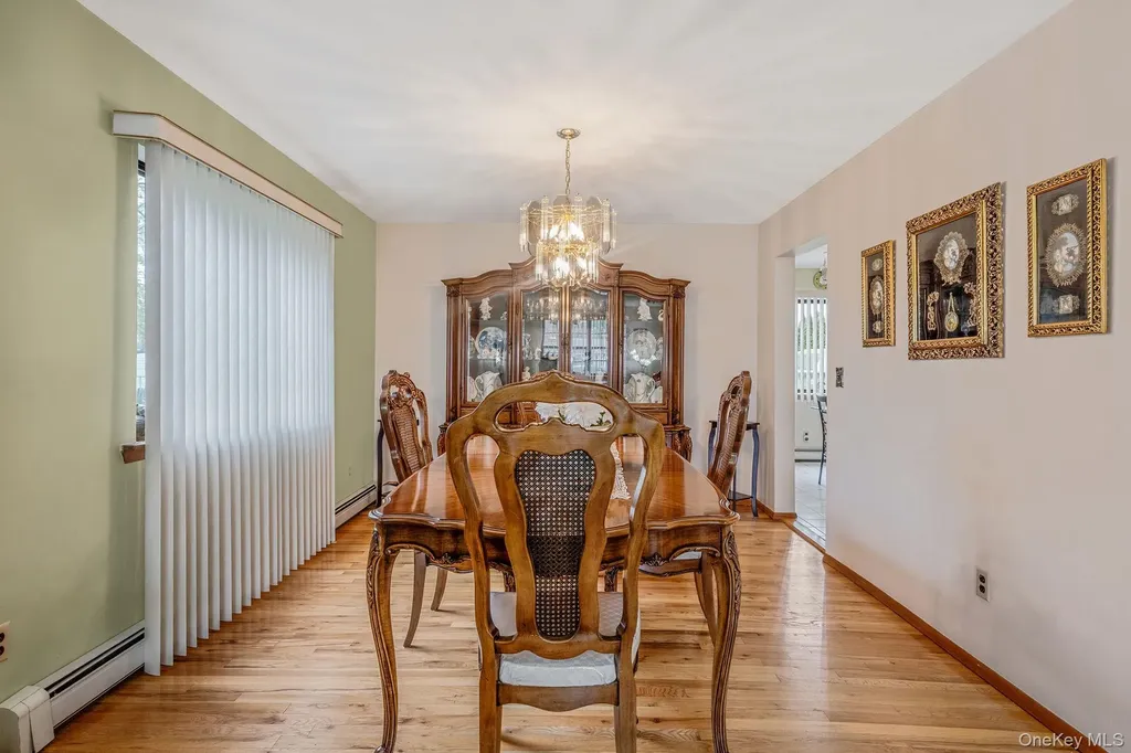 15 Brandywine Drive Mastic NY 11950