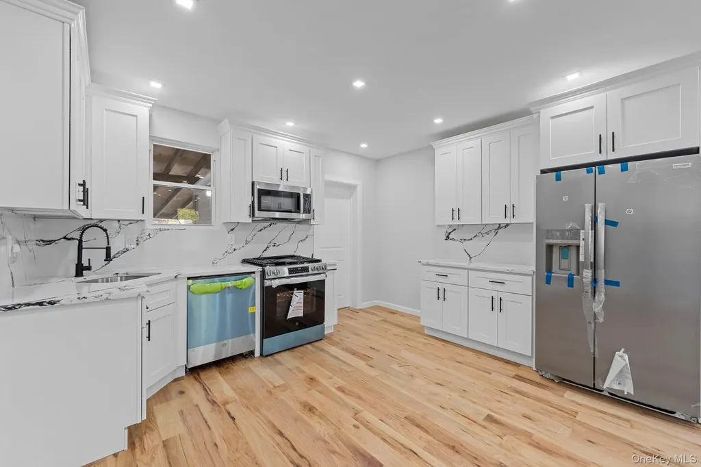 4 Crosby Avenue Brooklyn NY 11207