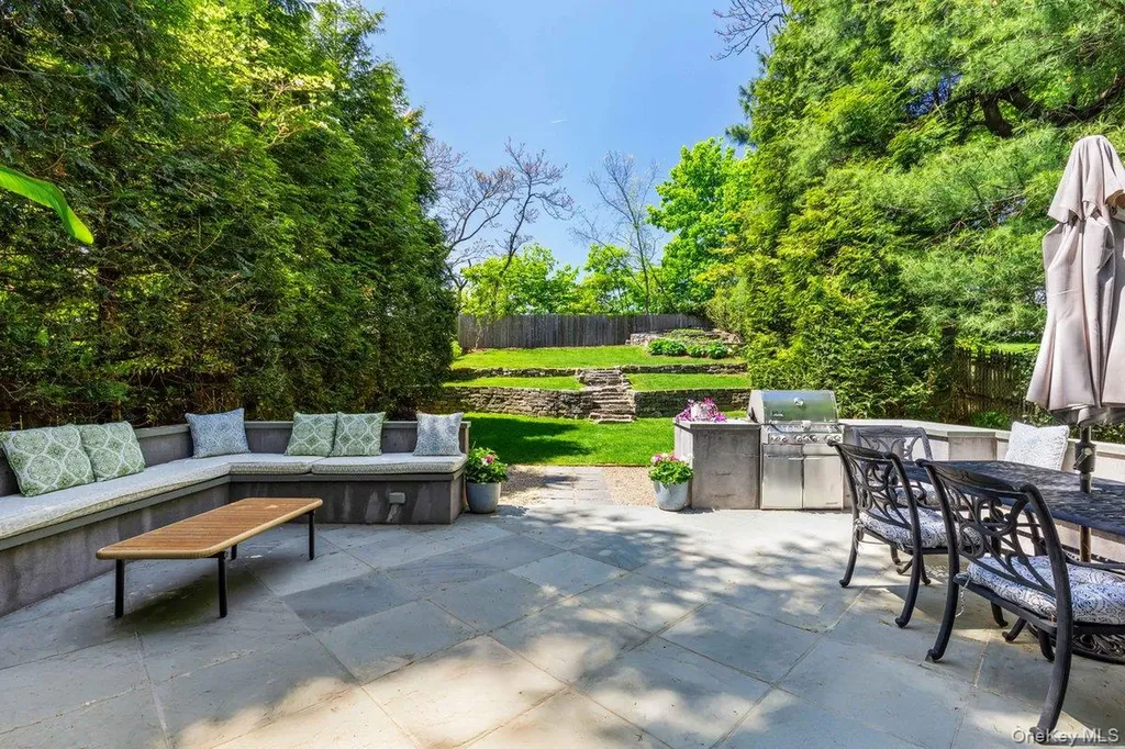 34 Davis Avenue Rye NY 10580