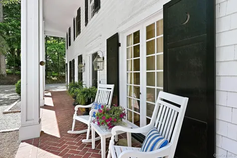 40 Algonquin Drive Chappaqua NY 10514