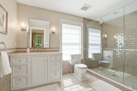 40 Algonquin Drive Chappaqua NY 10514