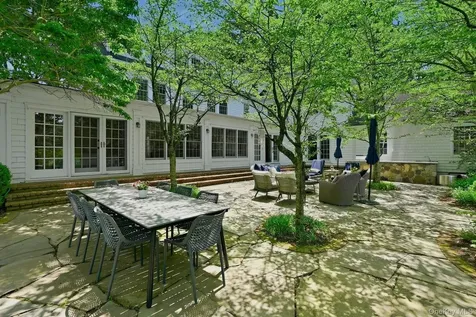 40 Algonquin Drive Chappaqua NY 10514