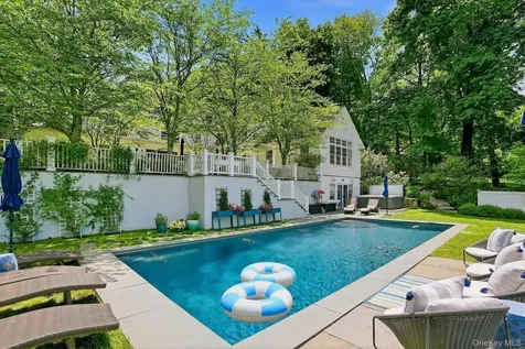 40 Algonquin Drive Chappaqua NY 10514