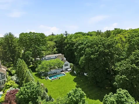 40 Algonquin Drive Chappaqua NY 10514