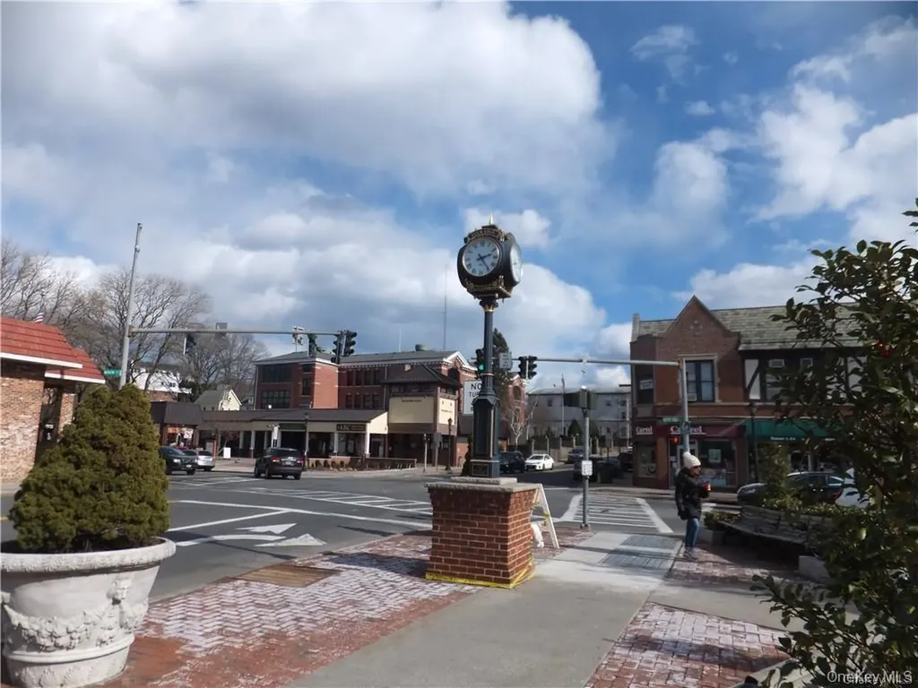 111 Kensington Road Bronxville NY 10708