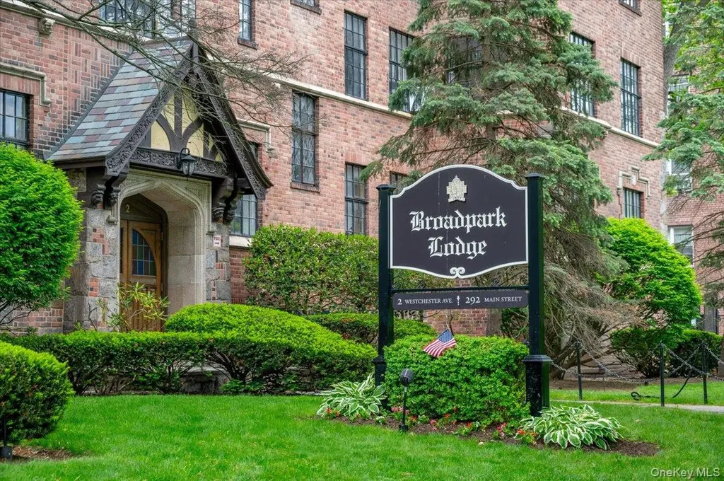 2 Westchester Avenue White Plains NY 10601