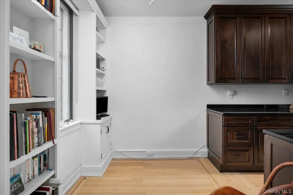 2 Westchester Avenue White Plains NY 10601