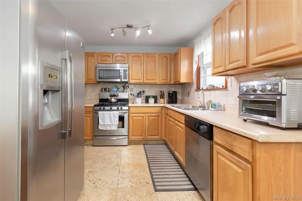 32 Fordham Street Bronx NY 10464