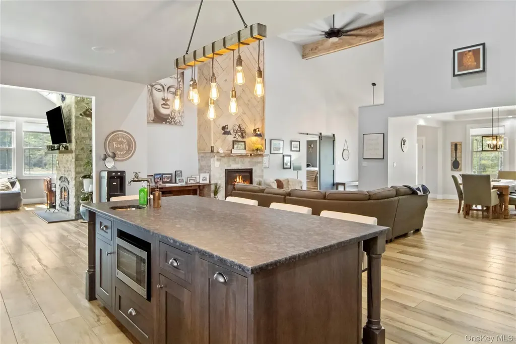 240 Sinsabaugh Road Pine Bush NY 12566