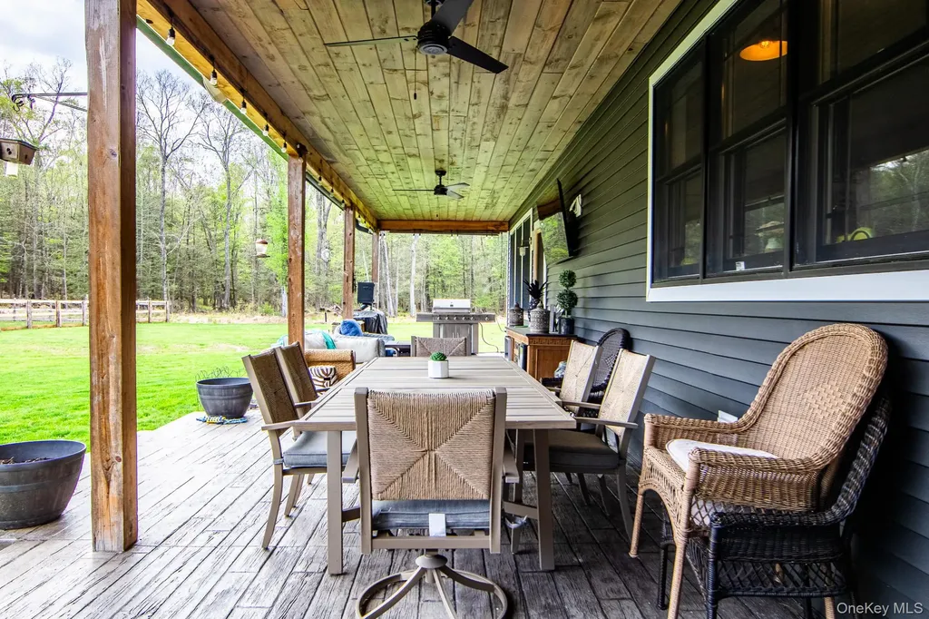 240 Sinsabaugh Road Pine Bush NY 12566