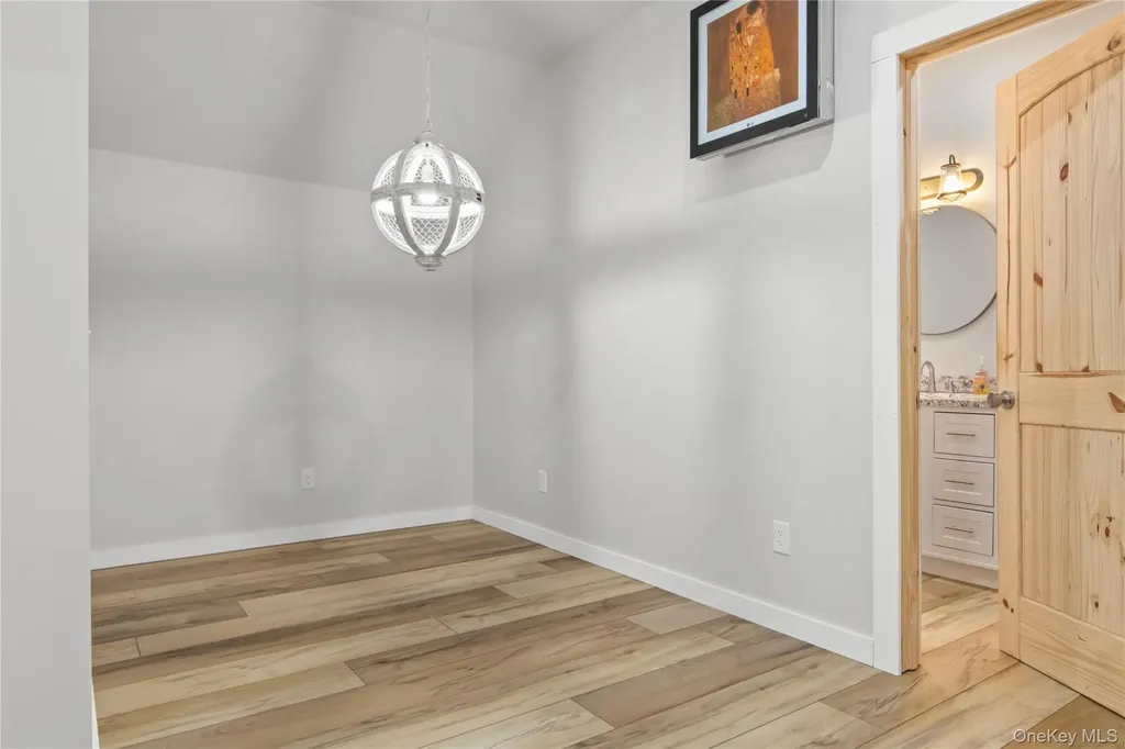 240 Sinsabaugh Road Pine Bush NY 12566