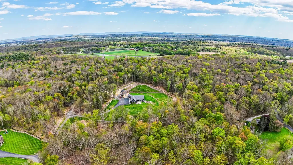240 Sinsabaugh Road Pine Bush NY 12566