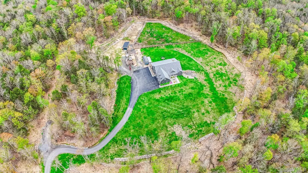 240 Sinsabaugh Road Pine Bush NY 12566